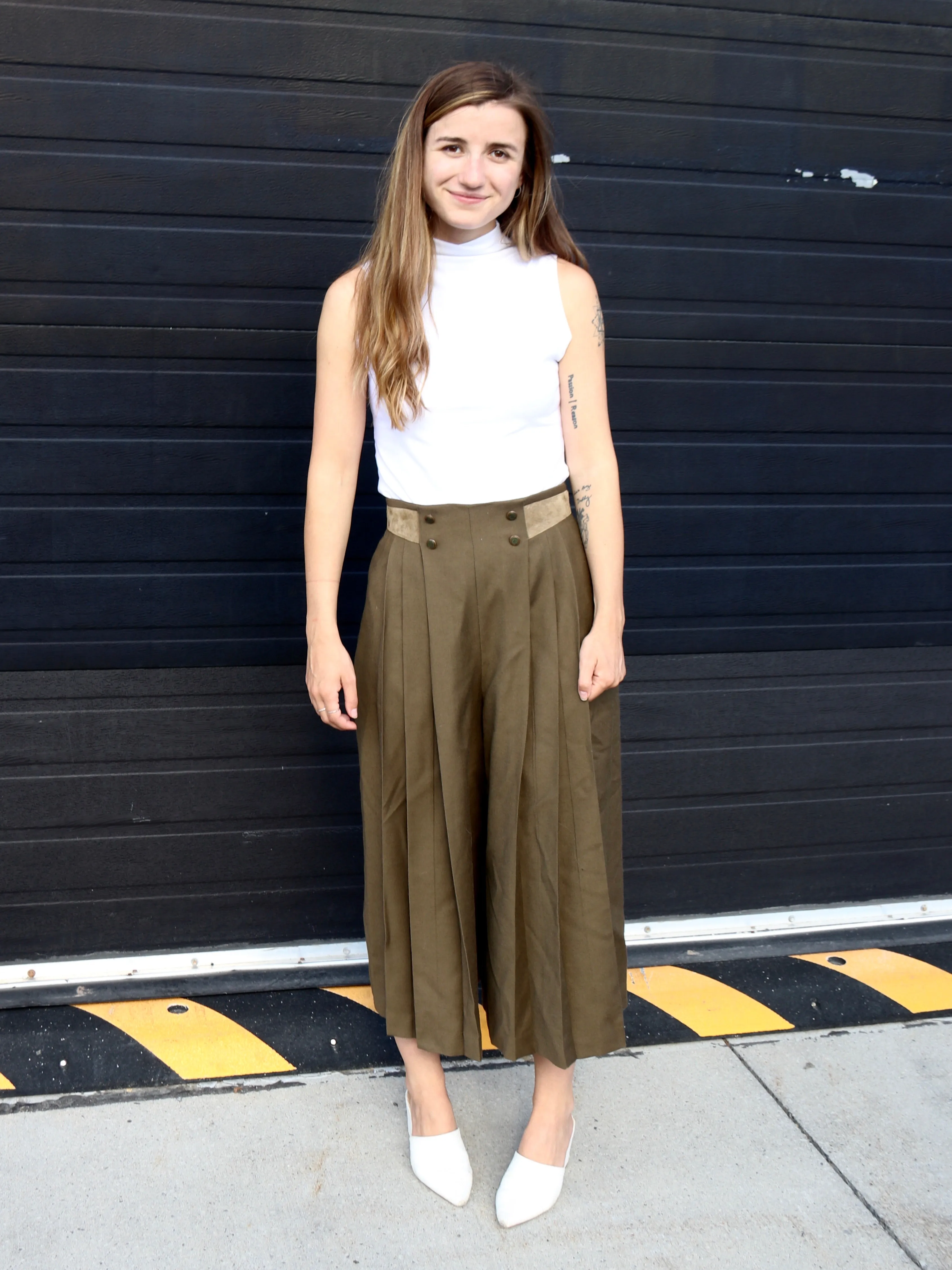 80s Olive Wool Pleated Culottes - 27