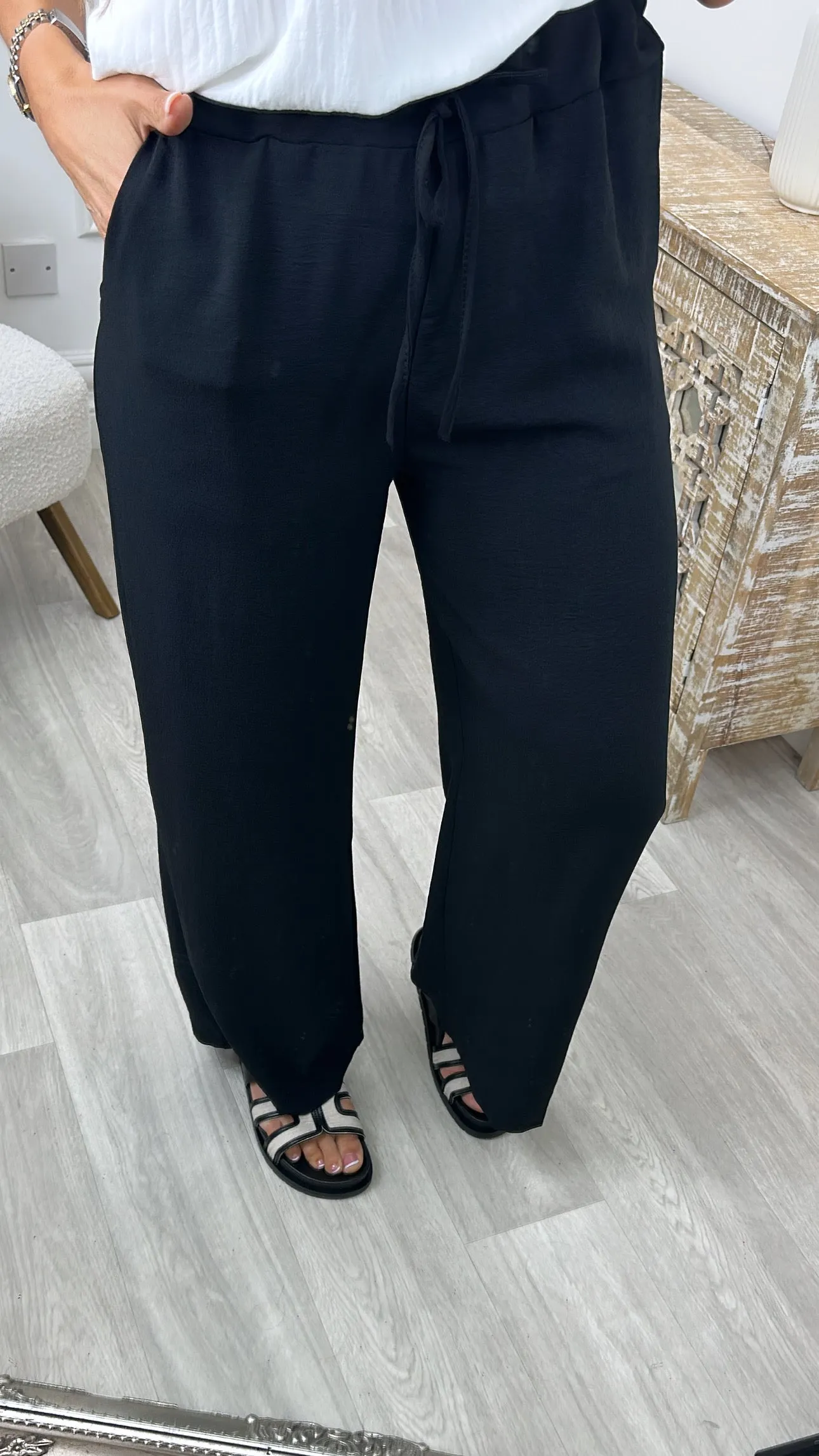 Antoinette Black Wide Leg Pants