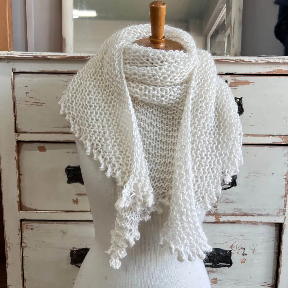 'Cosy' A Simple Scarf Knit Kit