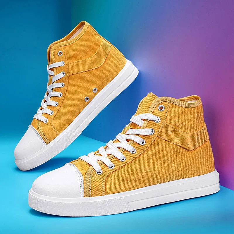 High-Top Skateboarding Shoes