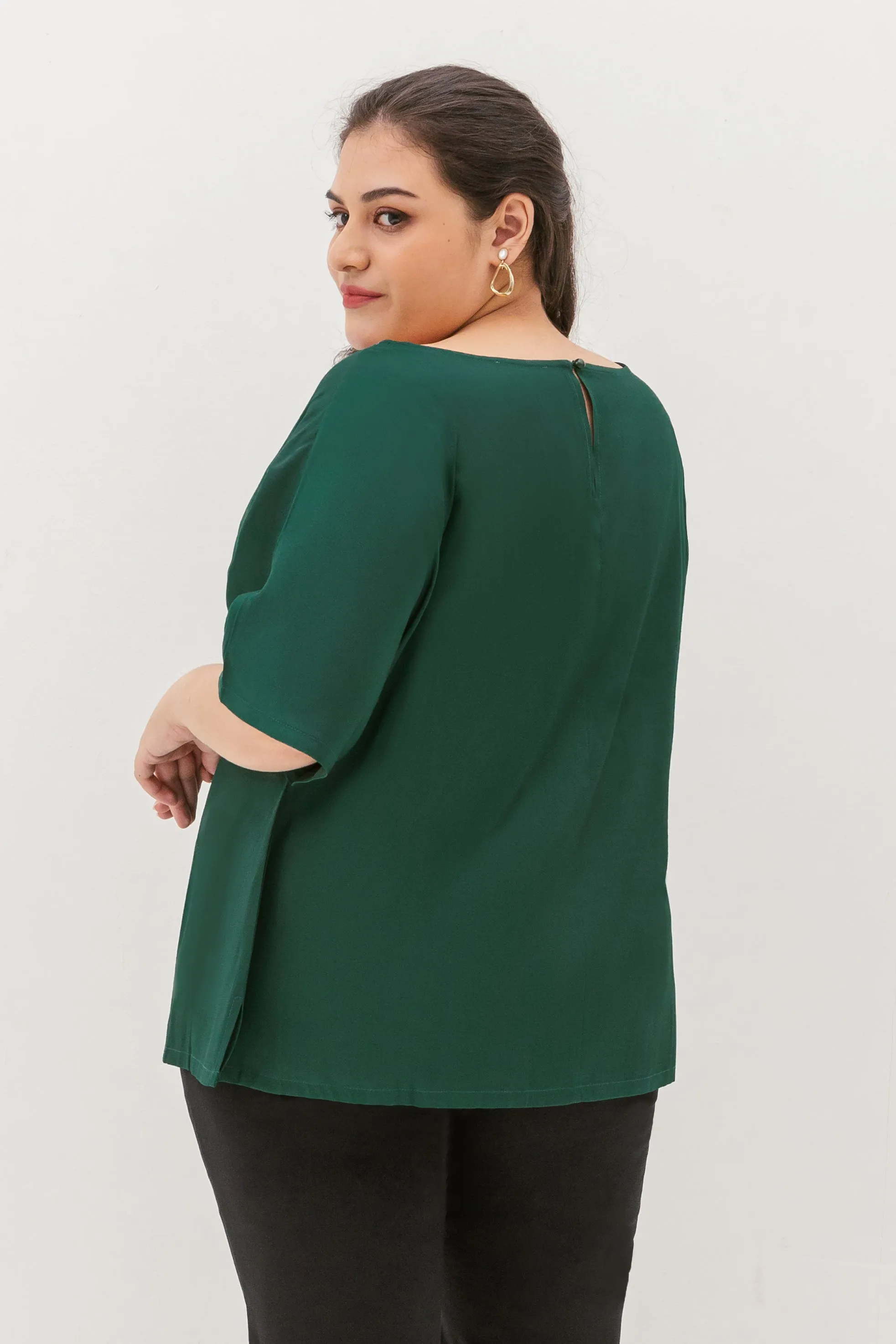 Isla Boat-Neck Flare Sleeve Blouse In Emerald Green