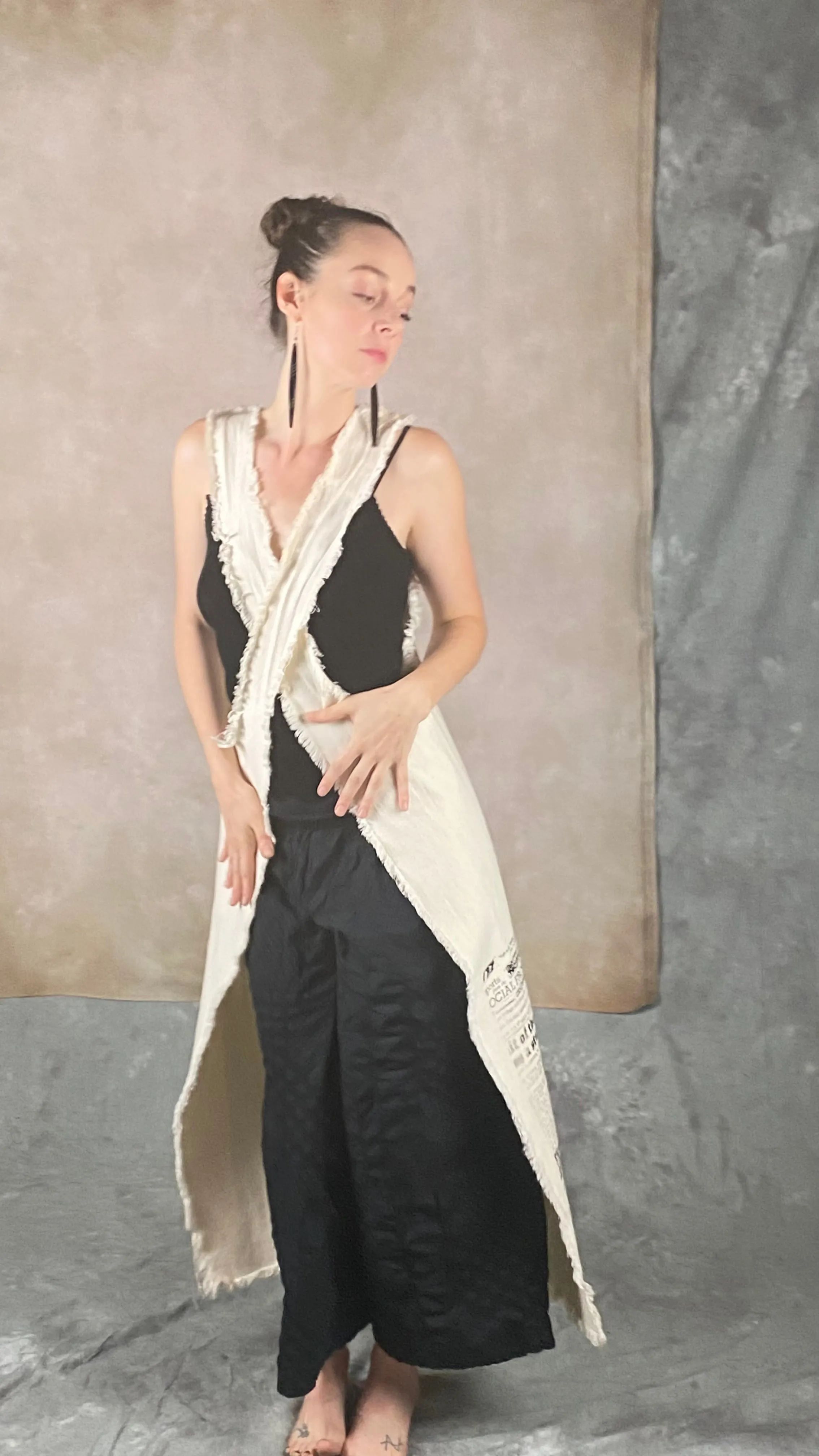 Long Canvas  ivory cotton vest