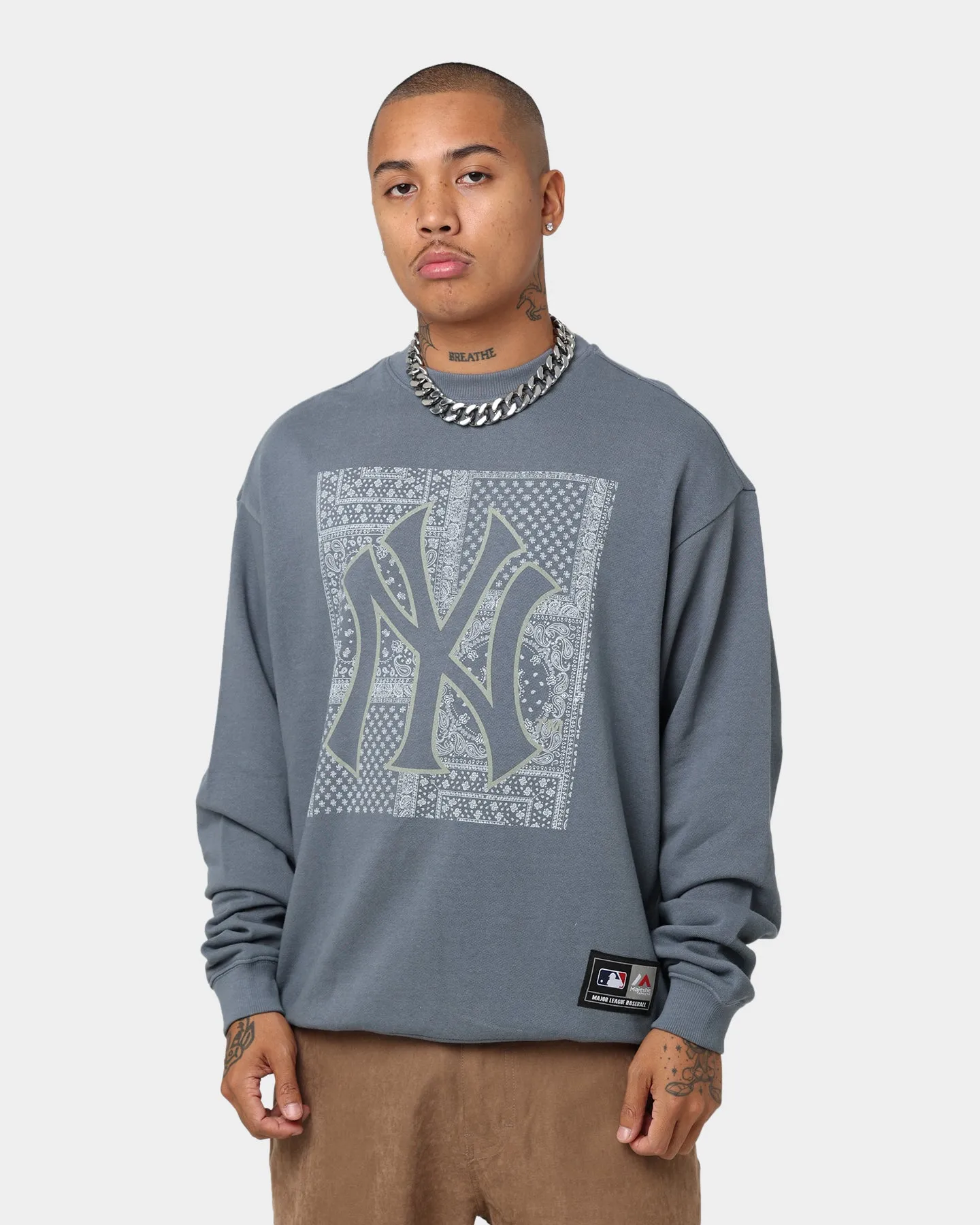 Majestic Athletic New York Yankees Bandana Paisley Crewneck Pewter