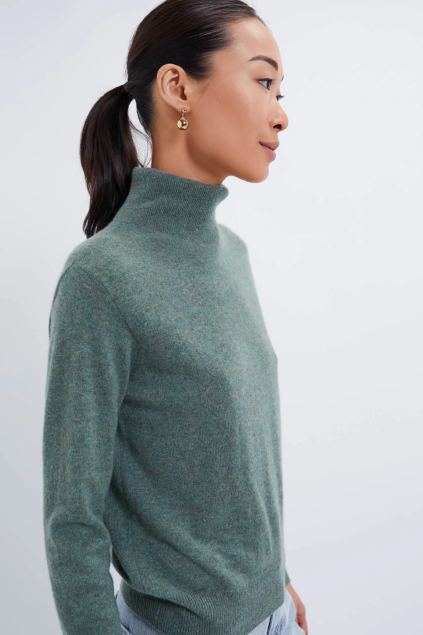 Pine Green Cashmere Turtleneck Sweater