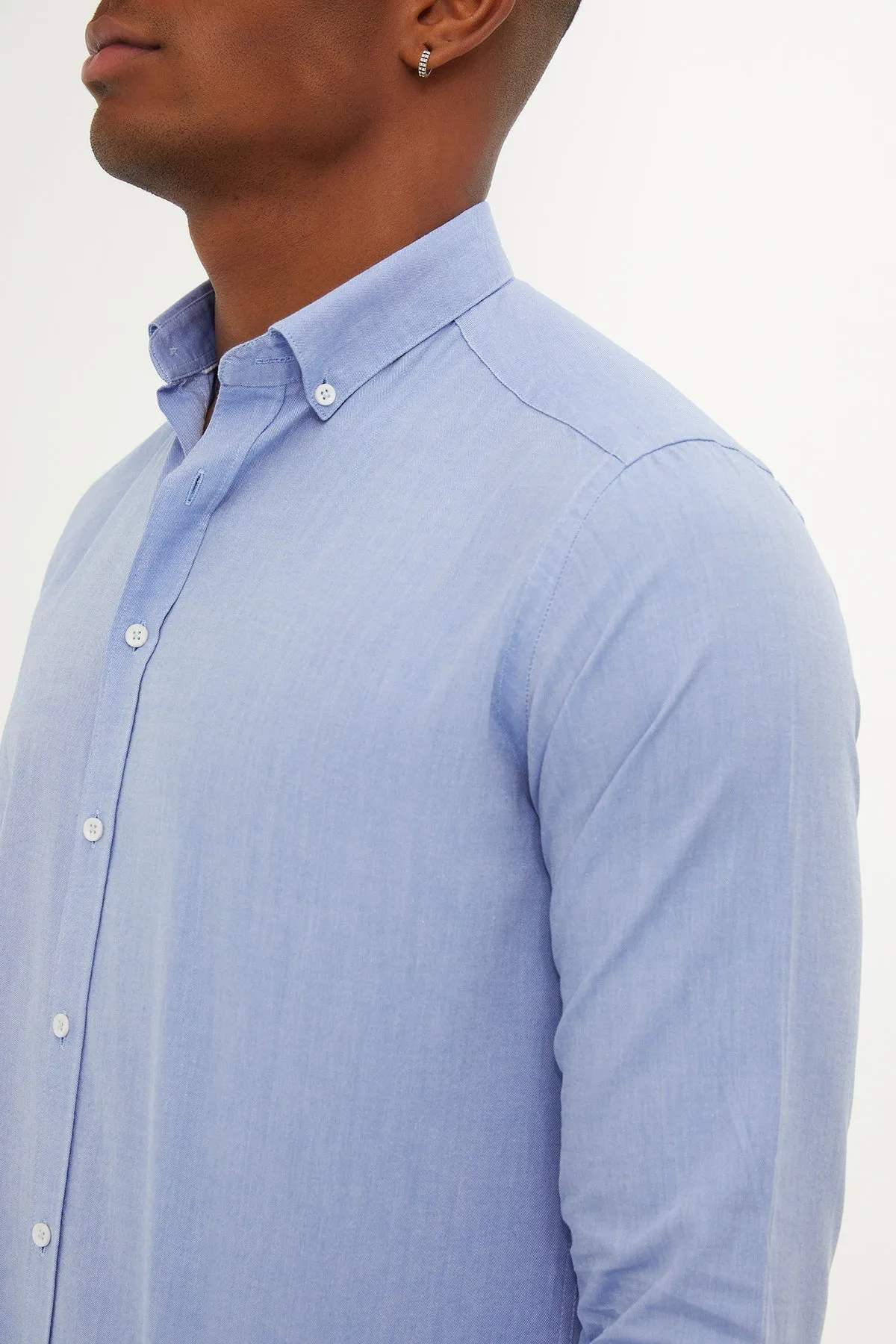 Slim Fit Plain 100% Cotton Blue Casual Shirt