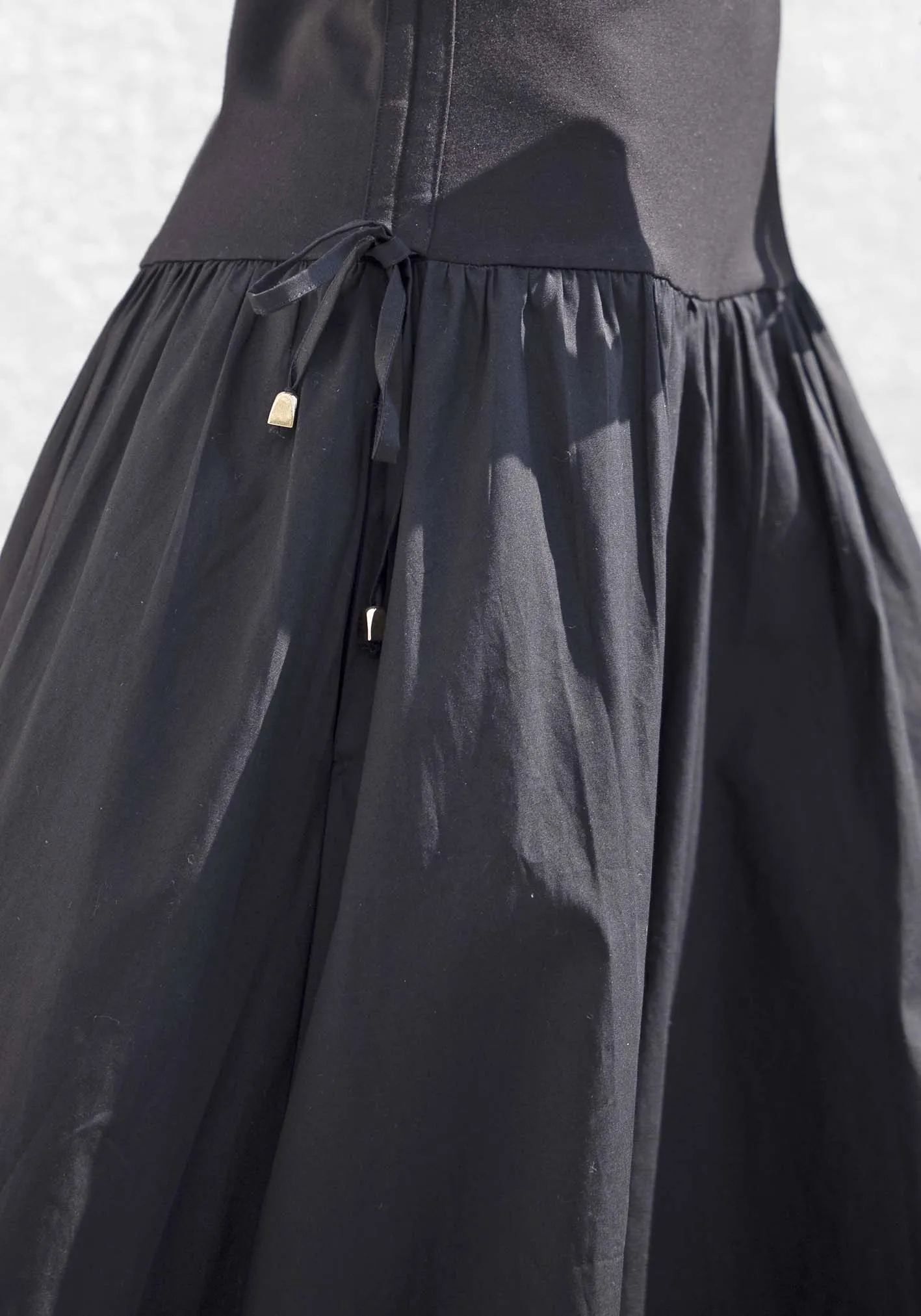 Universal Convertible Dress | Maxi Skirt