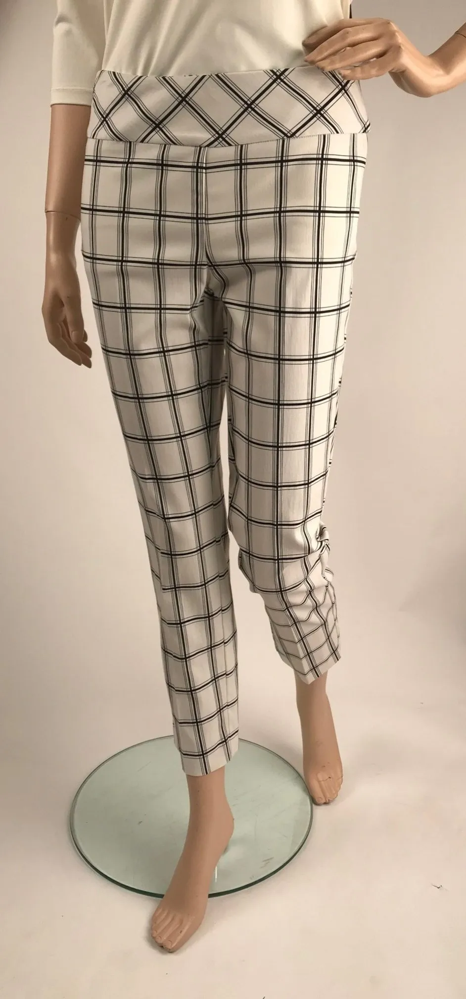 Women's Up! | Large Check Slimming Pull On Pants | Cream